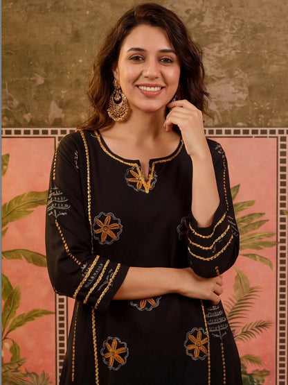 Embroidered Pure Cotton Round Neck Kurta & Trousers