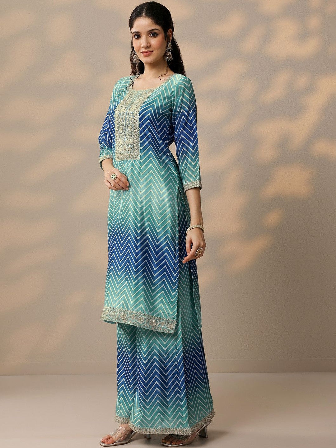 Women Chevron Printed Kurta with Palazzos & Dupatta