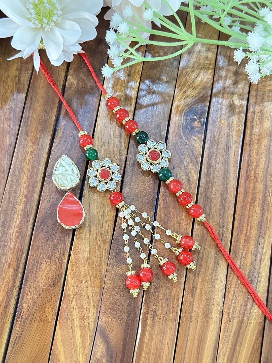 Dhiyona Rakhi