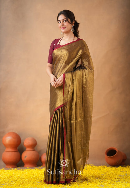 Dhiyona SS Ivory Gold Horizon – Flowing with Regal Charm