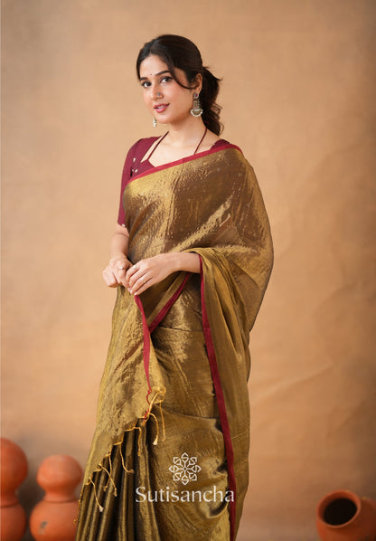 Dhiyona SS Ivory Gold Horizon – Flowing with Regal Charm