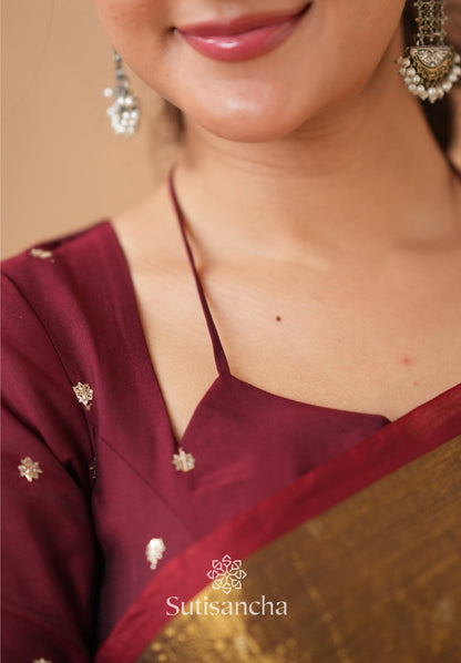Dhiyona SS Ivory Gold Horizon – Flowing with Regal Charm