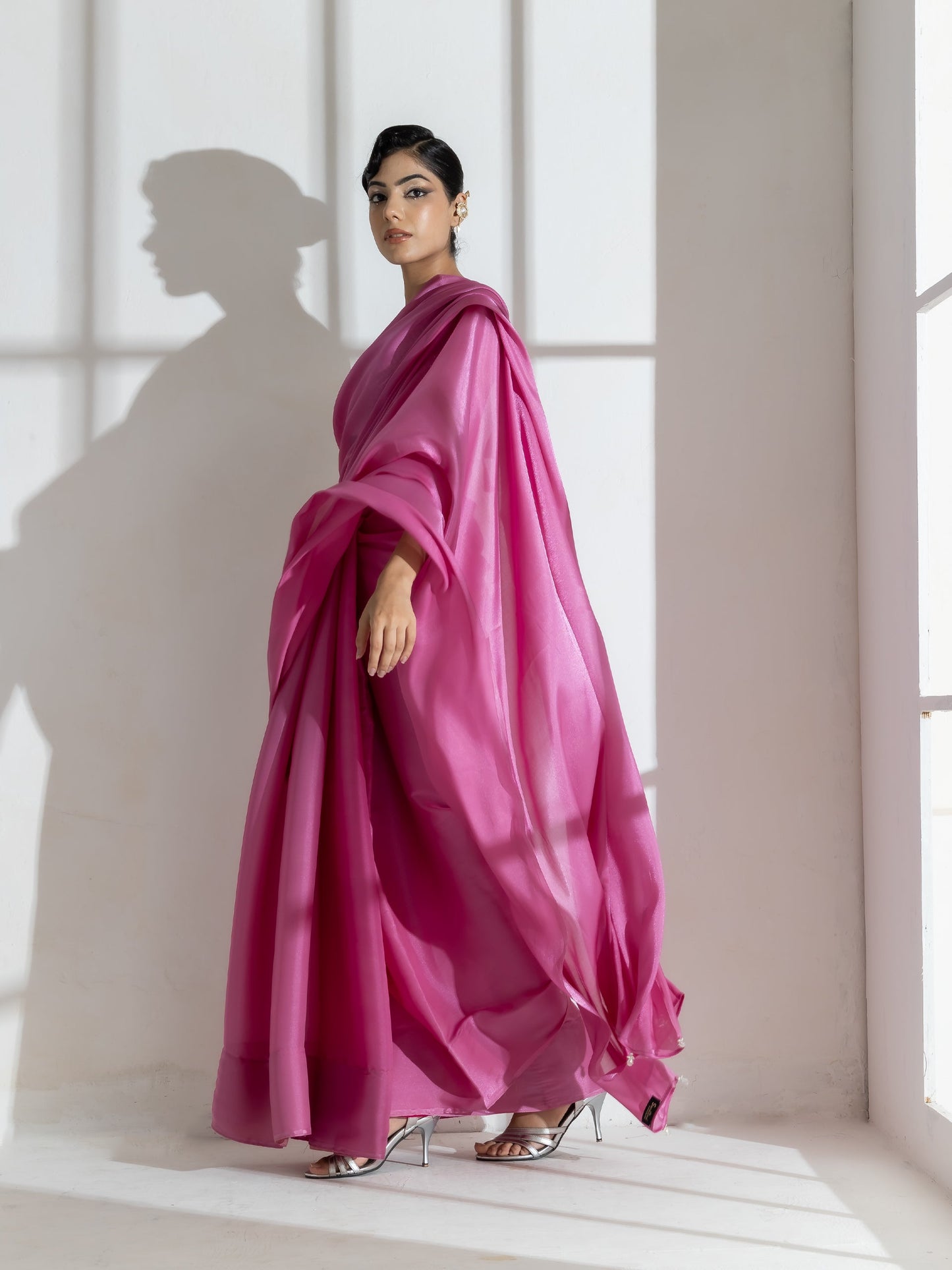 Dhiyona ST Onion Pink Silky Organza Saree with Beads and Self Blouse Fabric