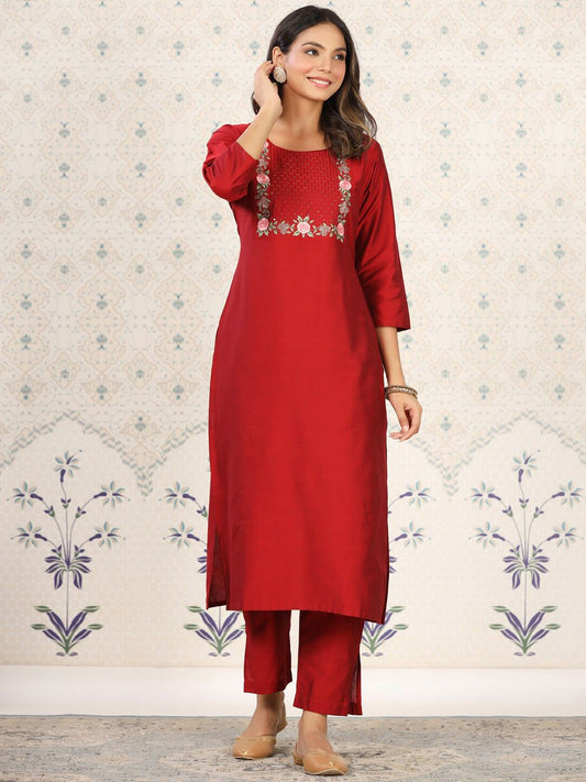 Dhiyona OD  Floral Embroidered Kurta