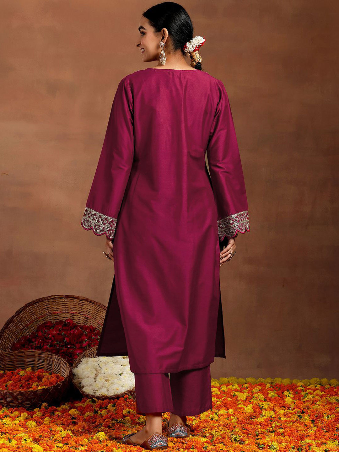 Women Floral Yoke Design Pleated Kurta with Trousers