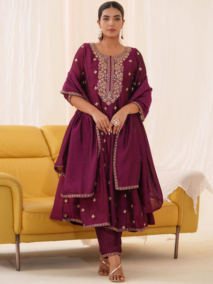 Floral Embroidered Thread Work Anarkali Kurta With Trousers & Dupatta