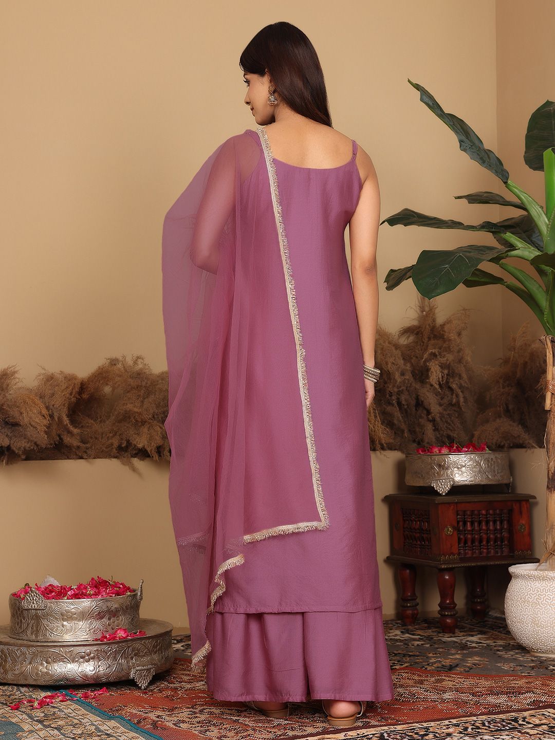 Dhiyona VA Women's Floral Embroidered Regular Gotta Patti Kurta with Sharara & Fringed Dupatta