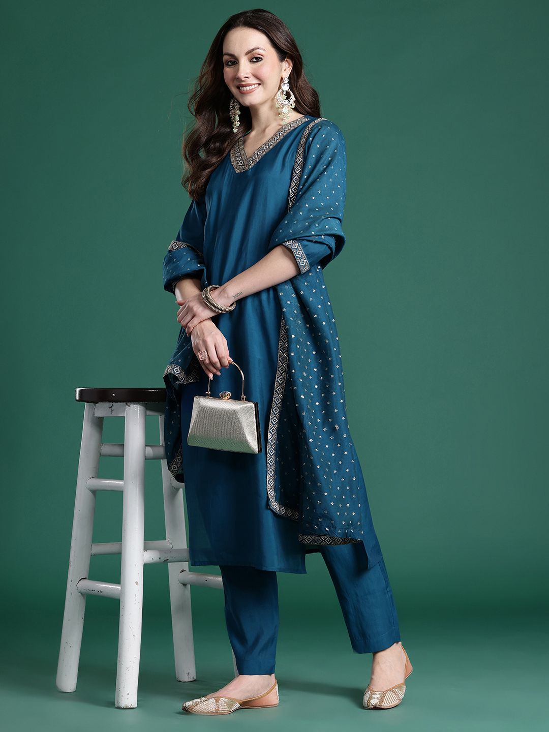 Dhiyona IE Embroidered Sequinned Kurta with Trousers & With Dupatta