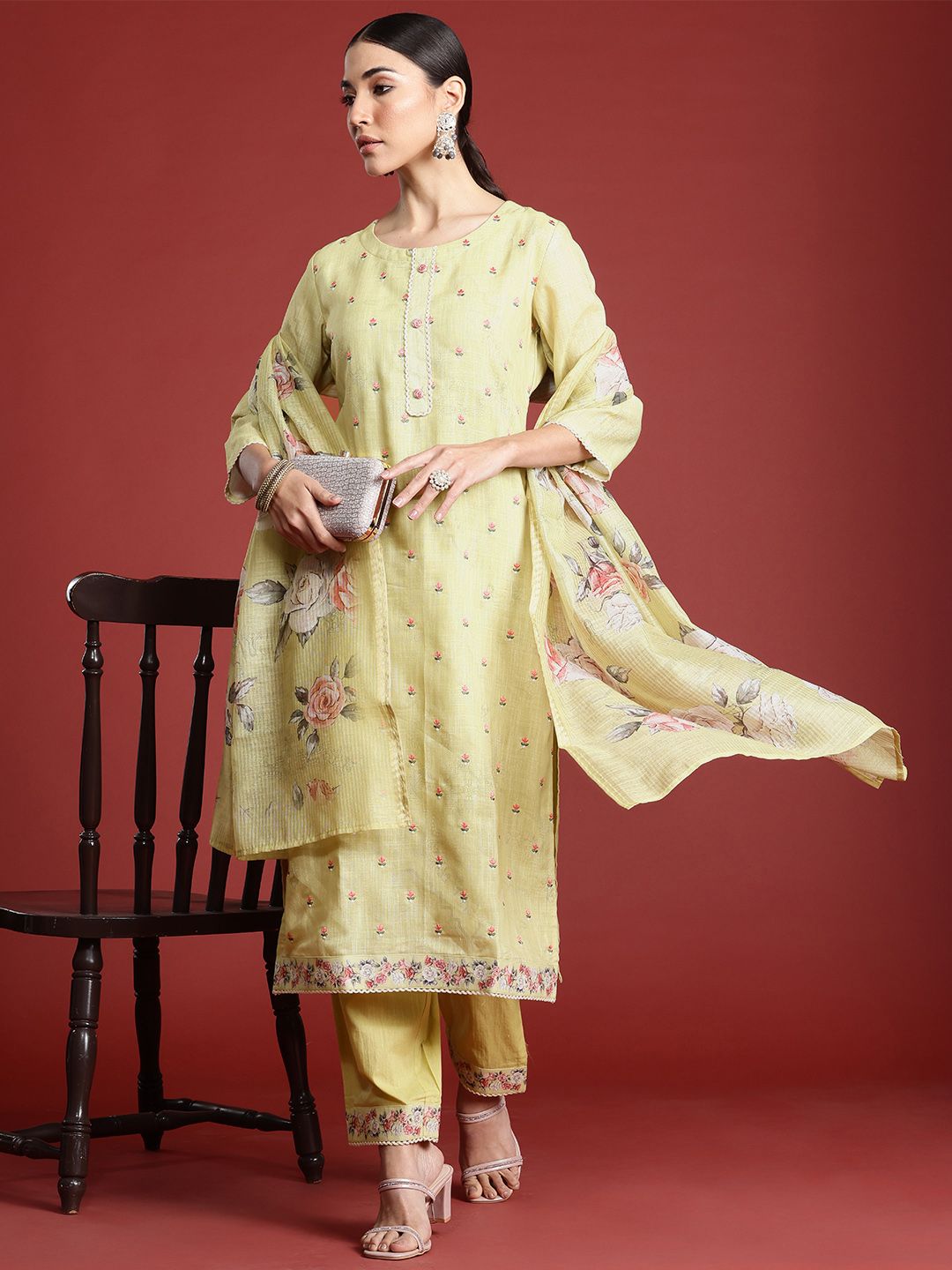 Dhiyona IE Floral Embroidered Thread Work Linen Kurta with Trousers & With Dupatta