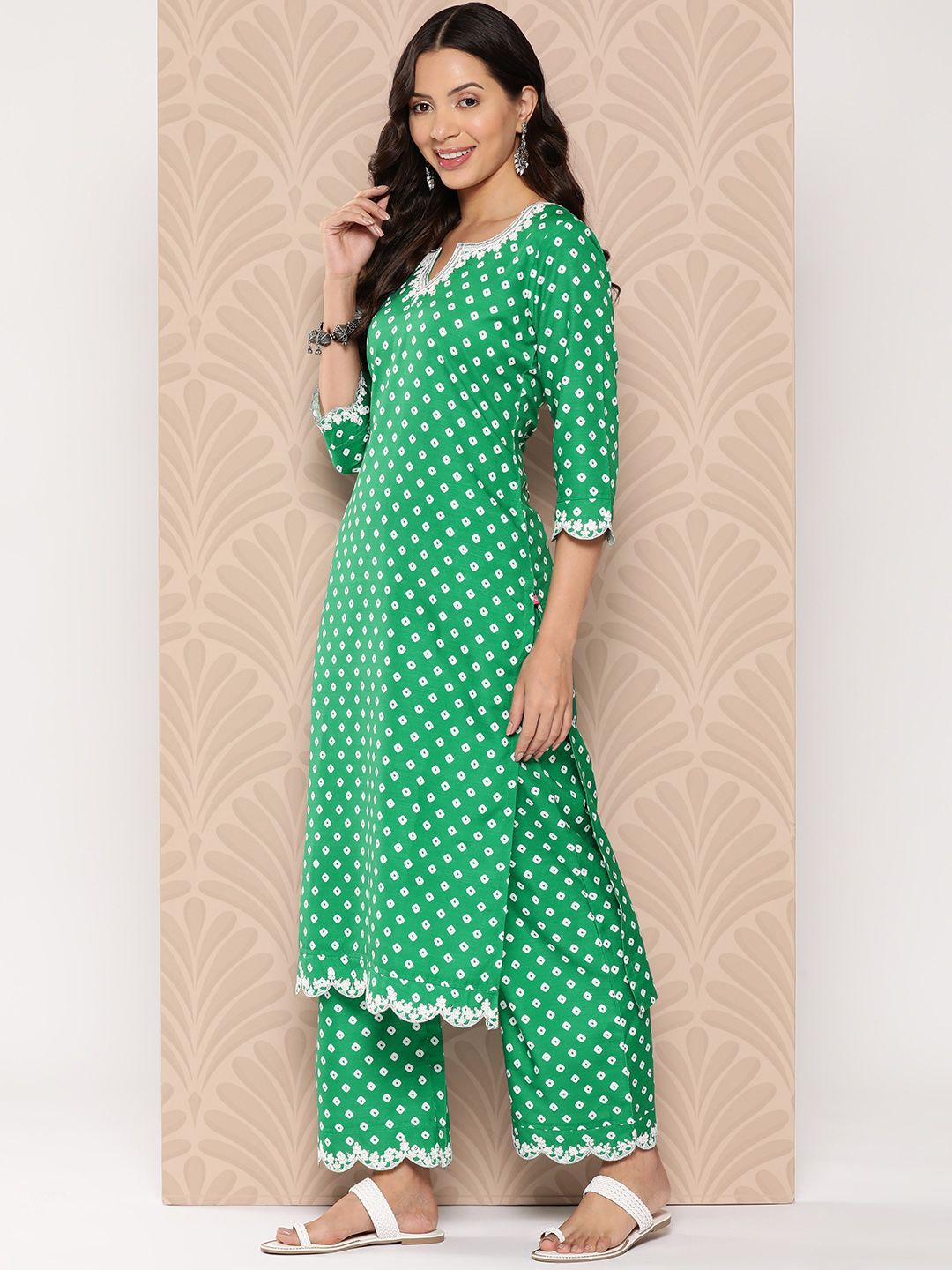 Dhiyona VA Women'sBandhani Printed Lace Detailed Straight Kurta with Trousers and Dupatta