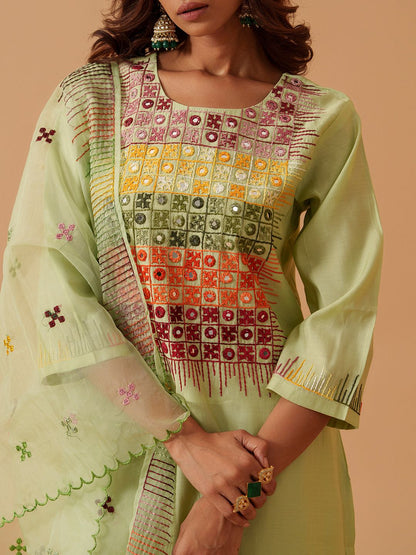 Dhiyona PD Women Women Embroidered Kurta With Trousers & Dupatta