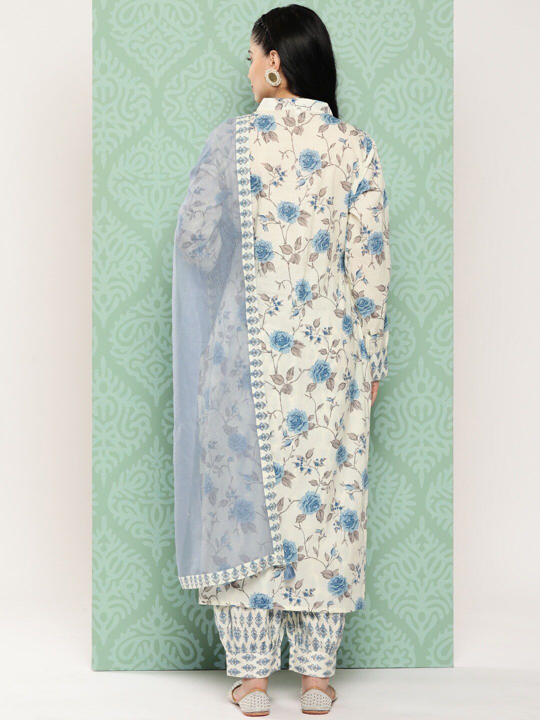 Dhiyona KL Floral Printed Regular Kantha Work Pure Cotton Kurta with Patiala & Dupatta