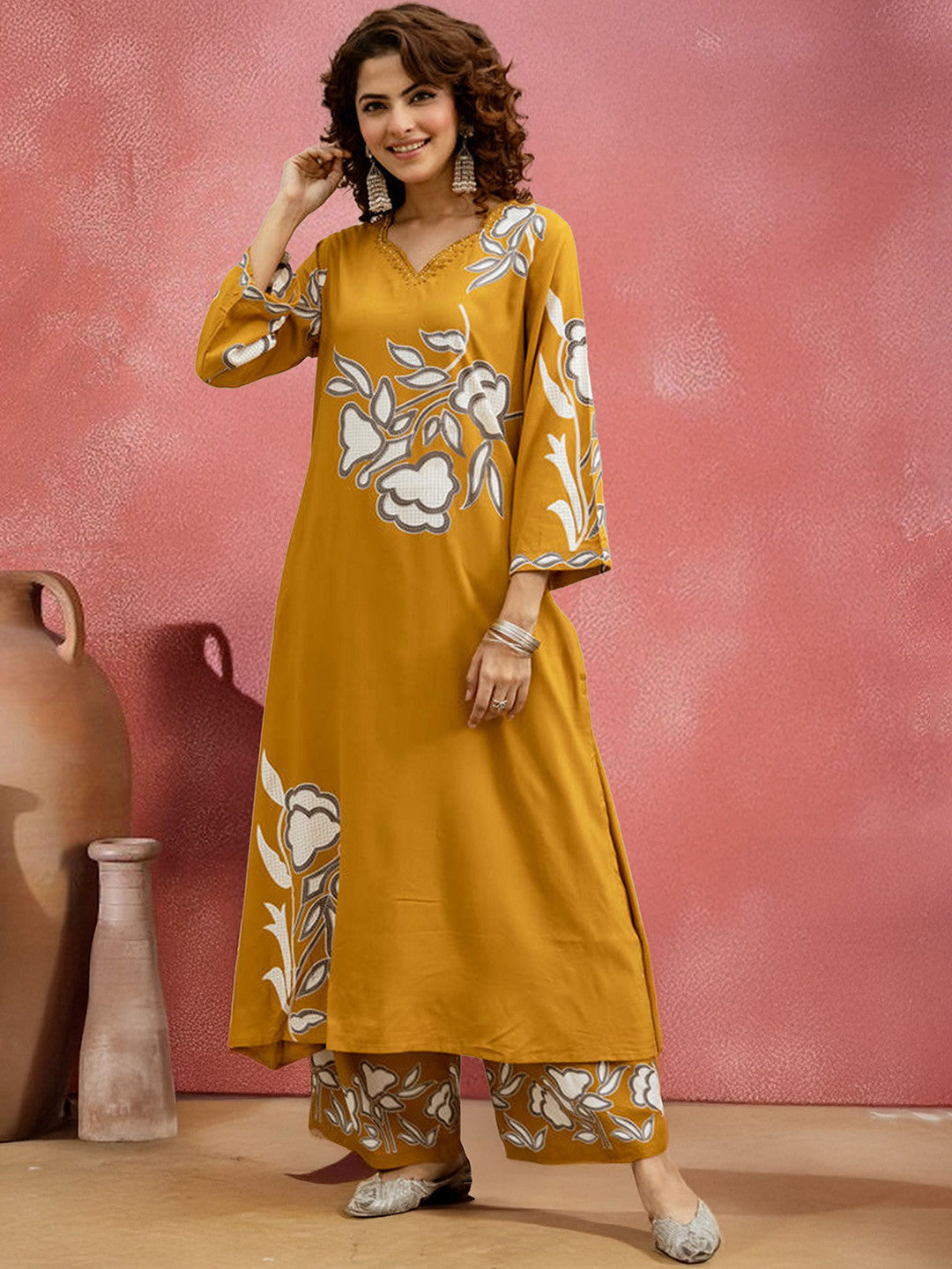 Dhiyona SN Printed Straight Kurta & Palazzo