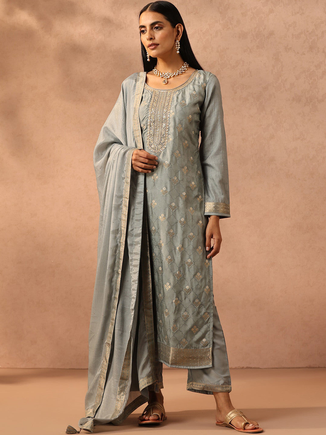 Green Floral Woven Design Zari Detail Kurta with Trousers & Dupatta