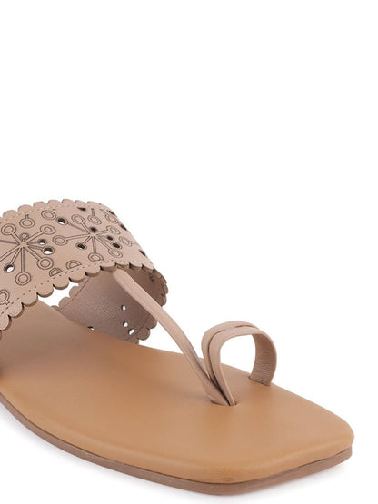 Dhiyona AK Laser Cut One Toe Flats
