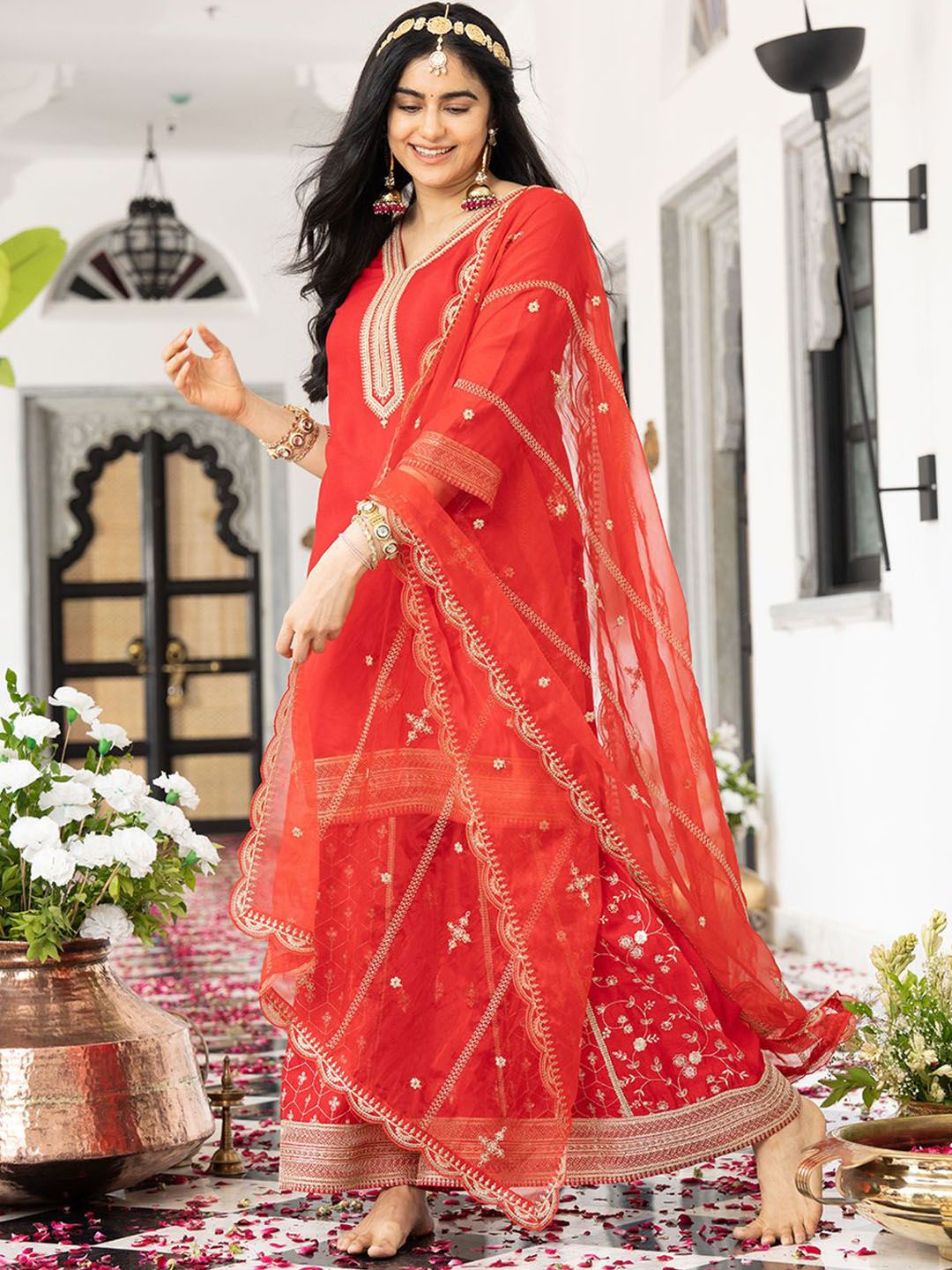 Dhiyona CH Embroidered Kurta Set with Dupatta
