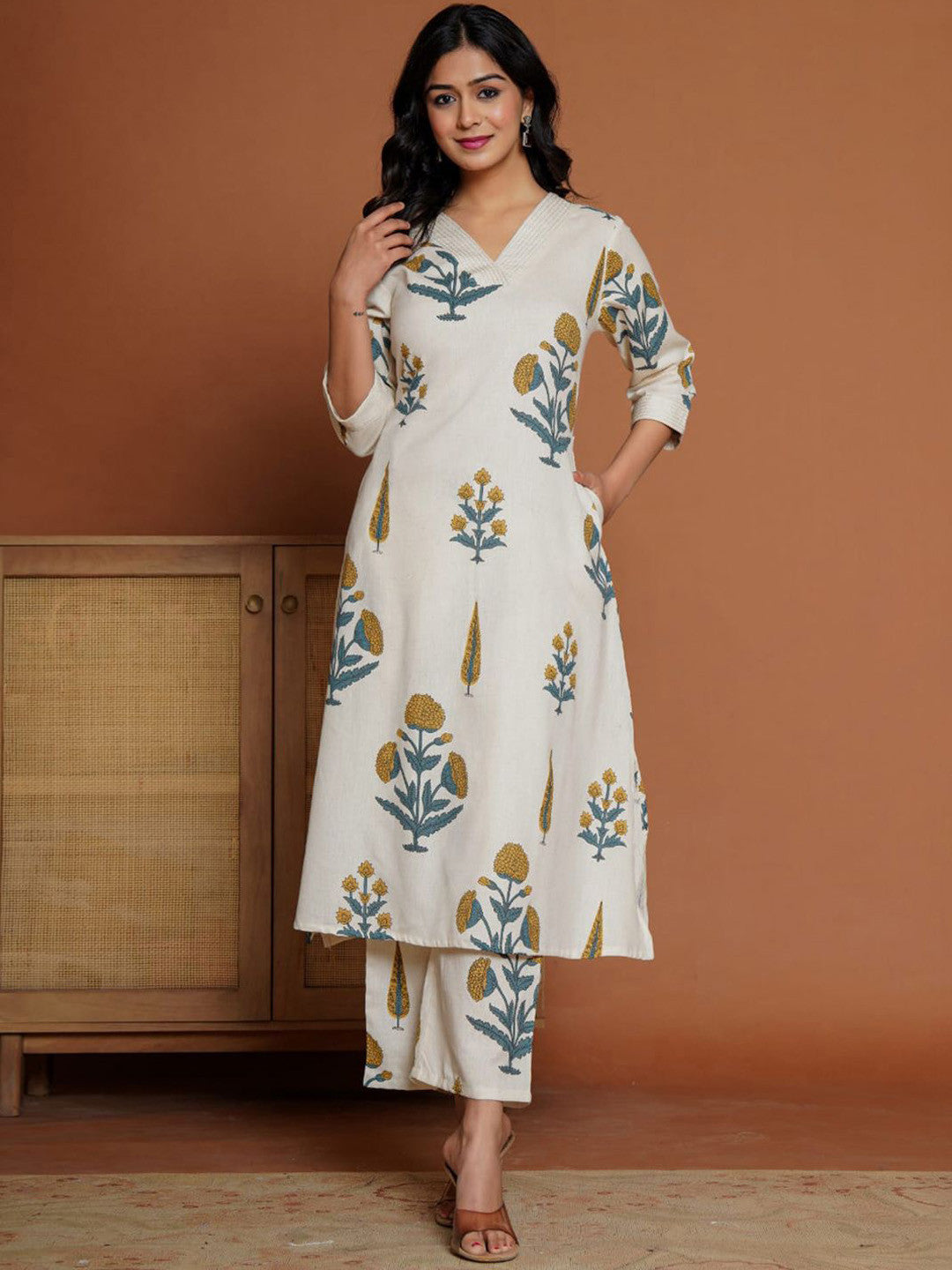 Women Floral Printed Regular Pure Cotton Kurta with Palazzos