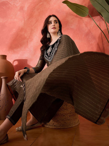 Floral Yoke Design Round Neck Sequinned A-Line Kurta With Trousers & Dupatta