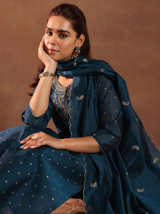 Floral Embroidered Thread Work Chanderi Silk Straight Kurta with Trousers & Dupatta