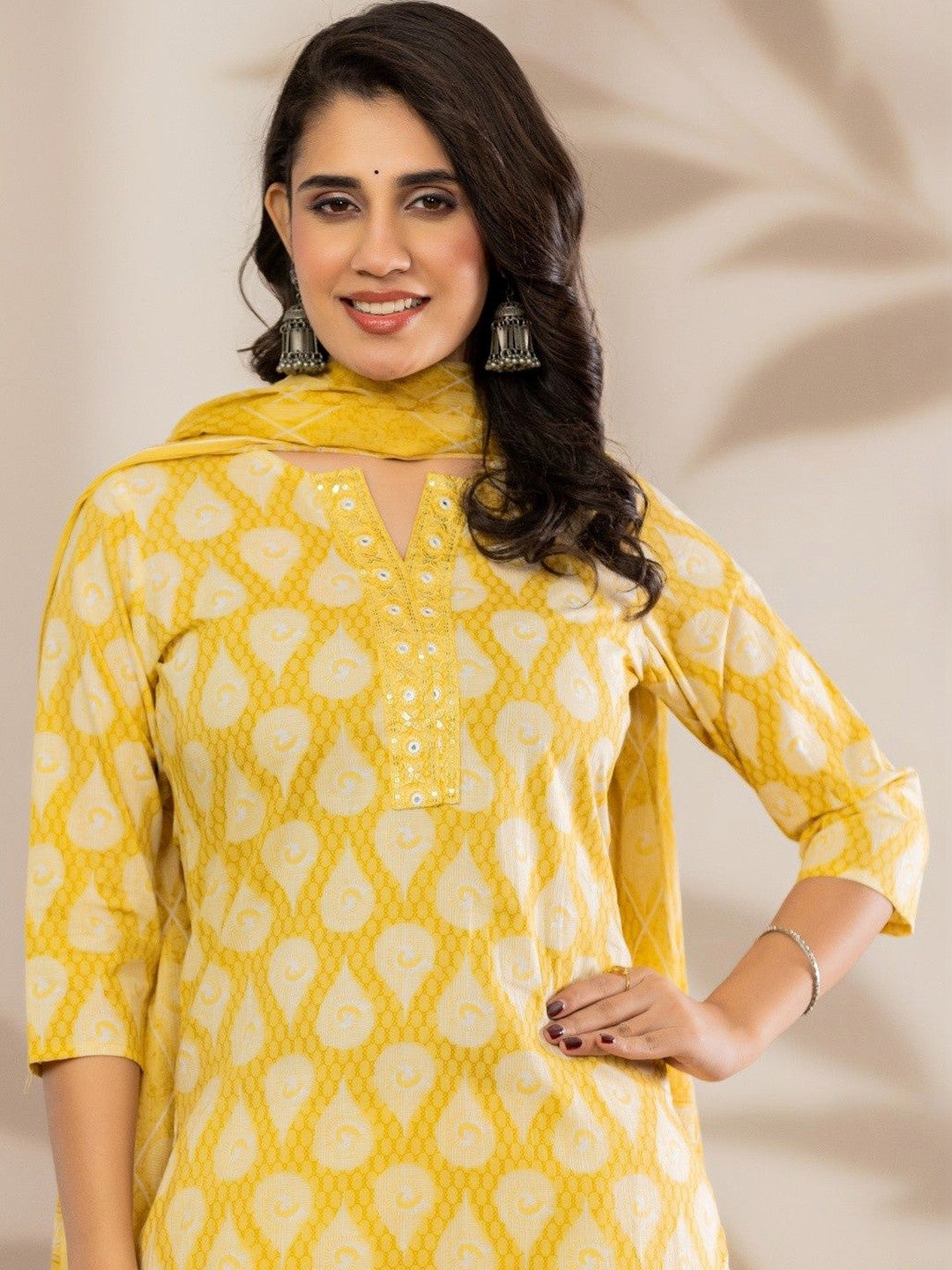 Women Ethnic Motifs Printed Regular Sequinned Pure Cotton Kurta with Trousers & With Dupatta