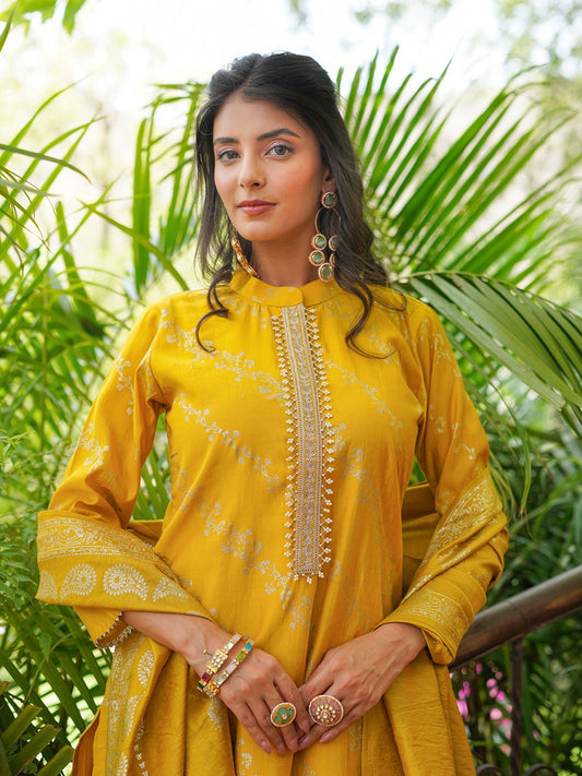 Dhiyona KL Floral Printed Mandarin Collar Straight Kurta With Trousers And Dupatta