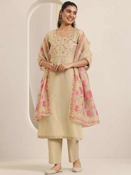Floral Yoke Design Thread Work Round Neck Straight Kurta With Trousers And Dupatta