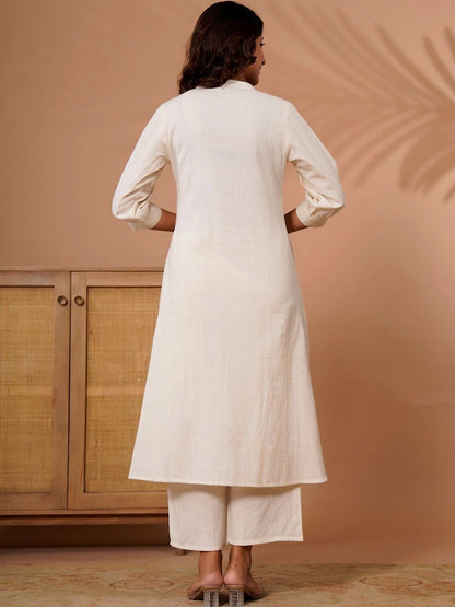 Women Floral Embroidered Regular Thread Work Kurta with Palazzos