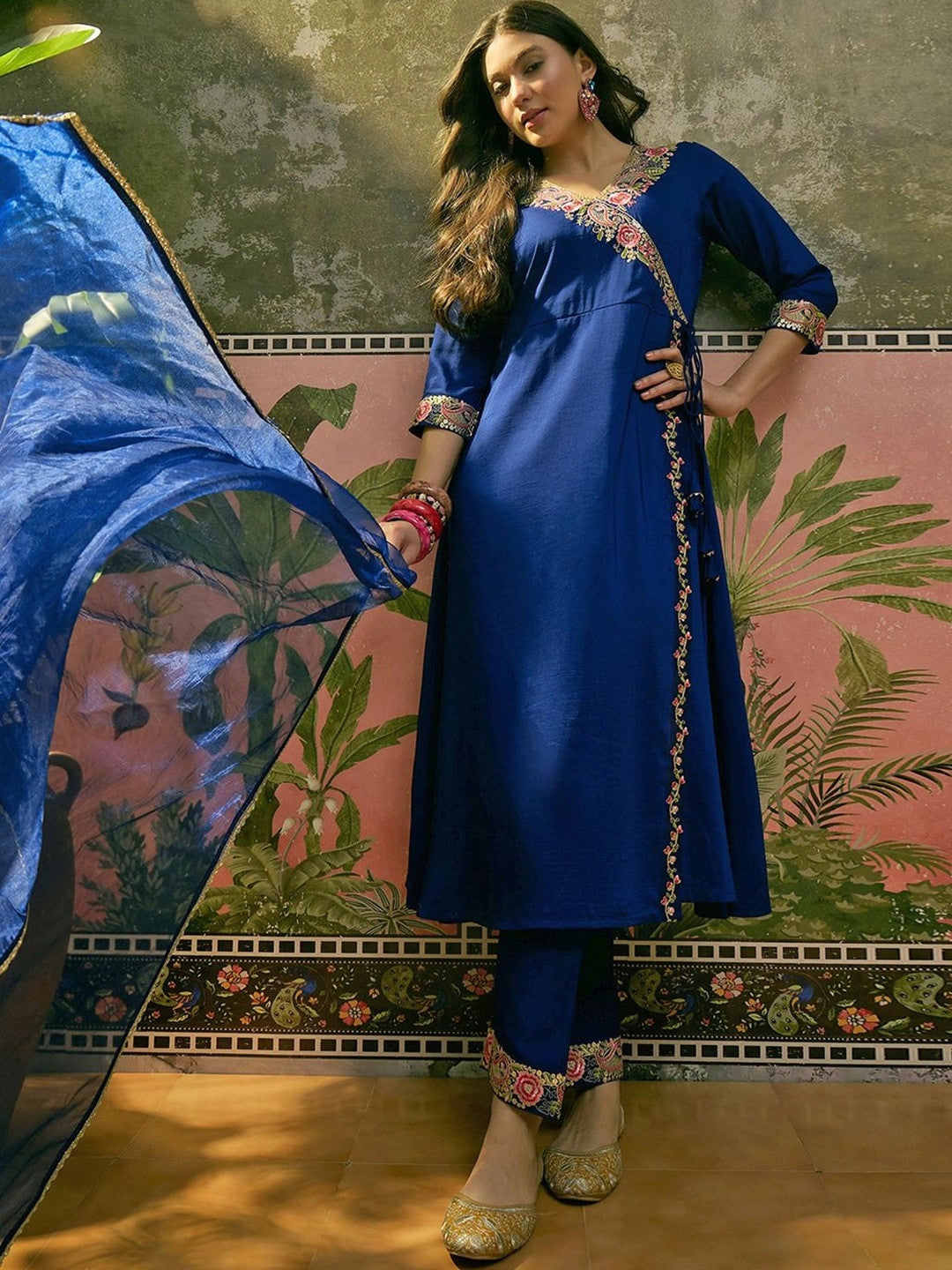 Women Ethnic Motifs Embroidered Angrakha Thread Work Kurta with Trousers & With Dupatta