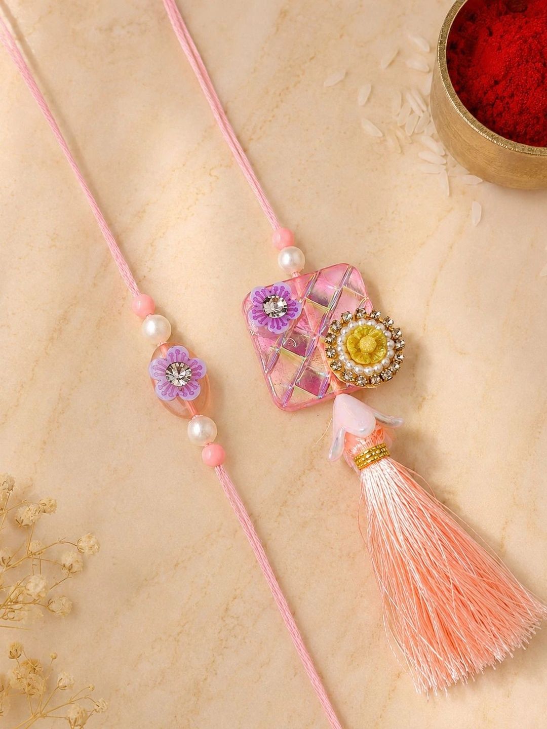 Dhiyona Rakhi