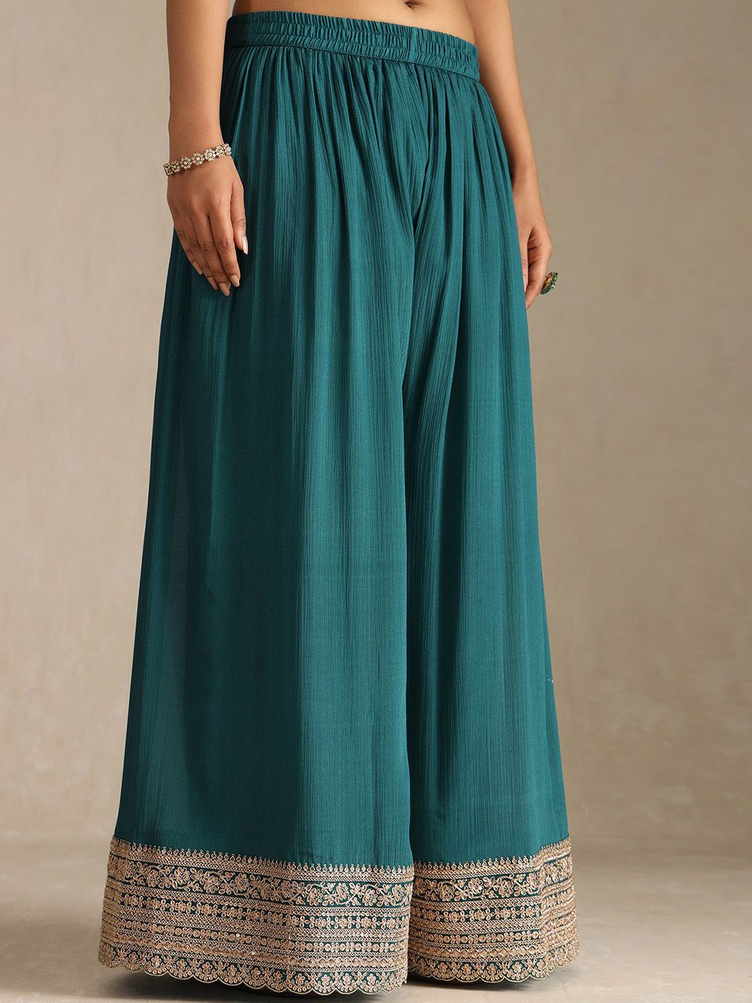 Dhiyona SO Women's Women Embroidered Kurta with Palazzos & Dupatta