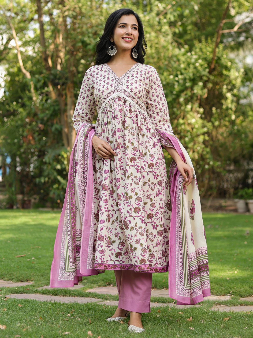 Dhiyona RR Women's Ethnic Motifs Printed Pure Cotton Kurta with Trousers & Dupatta