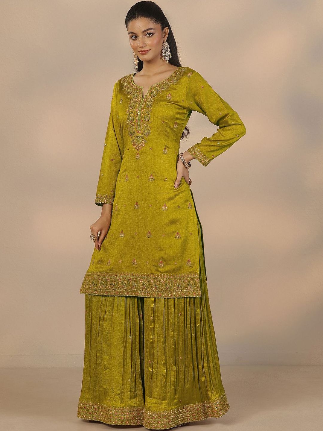 Dhiyona LL Women Ethnic Motifs Embroidered Regular Thread Work Kurta with Sharara & With Dupatta