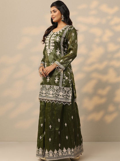 Dhiyona LL Women Ethnic Motifs Embroidered Regular Thread Work Kurta with Sharara & Dupatta