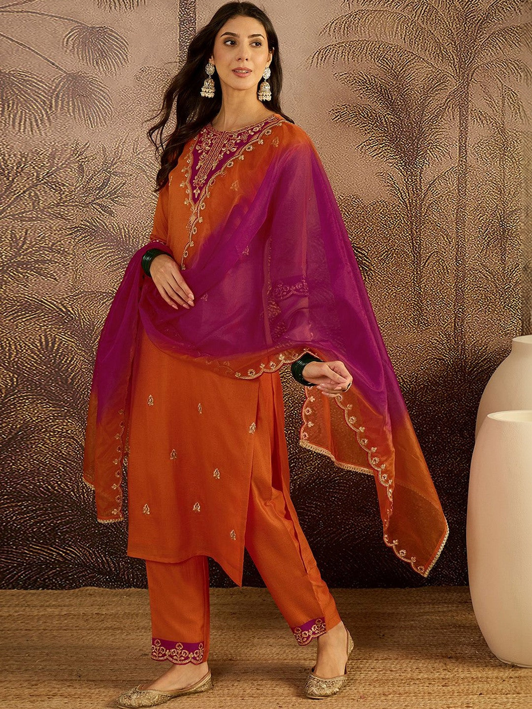 Embroidered Round Neck Kurta Trousers & Dupatta