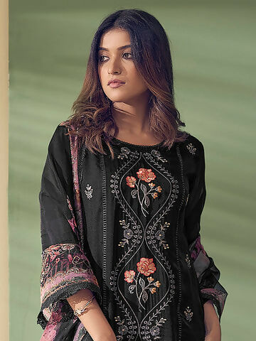 Women's Black Embroidered Straight Kurta Trousers With Dupatta Set