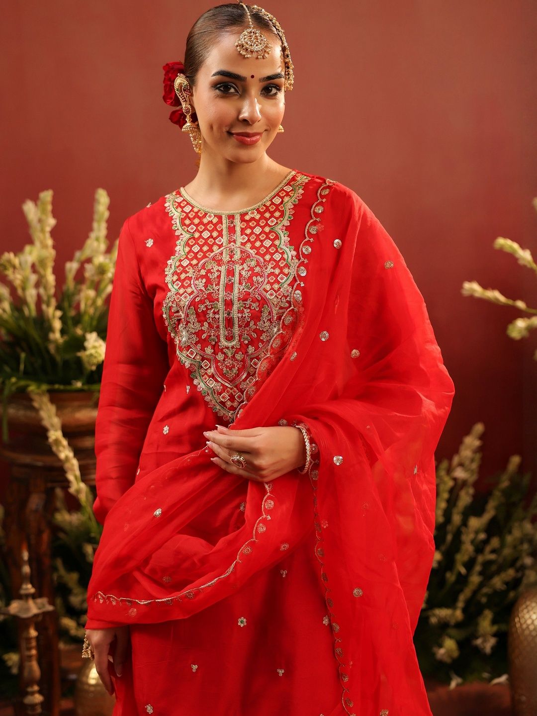 Dhiyona SC Red Women Ethnic Motifs Embroidered Thread Work Kurti with Sharara & Dupatta