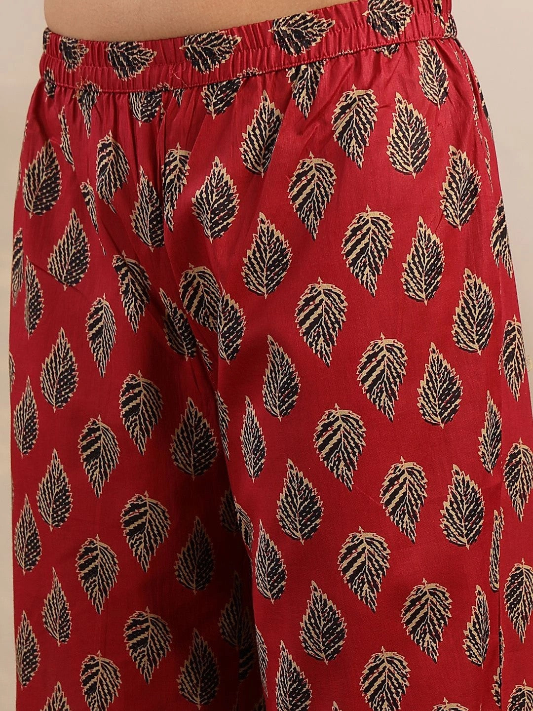Women Ethnic Motifs Printed Angrakha Kurta with Trousers & With Dupatta