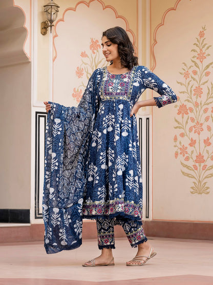 Dhiyona KL Women Floral Printed Regular Pure Cotton Kurta with Trousers & With Dupatta