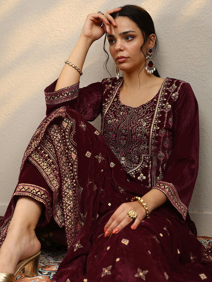 Floral Printed Straight Sequinned Velvet Kurta with Trousers & Dupatta