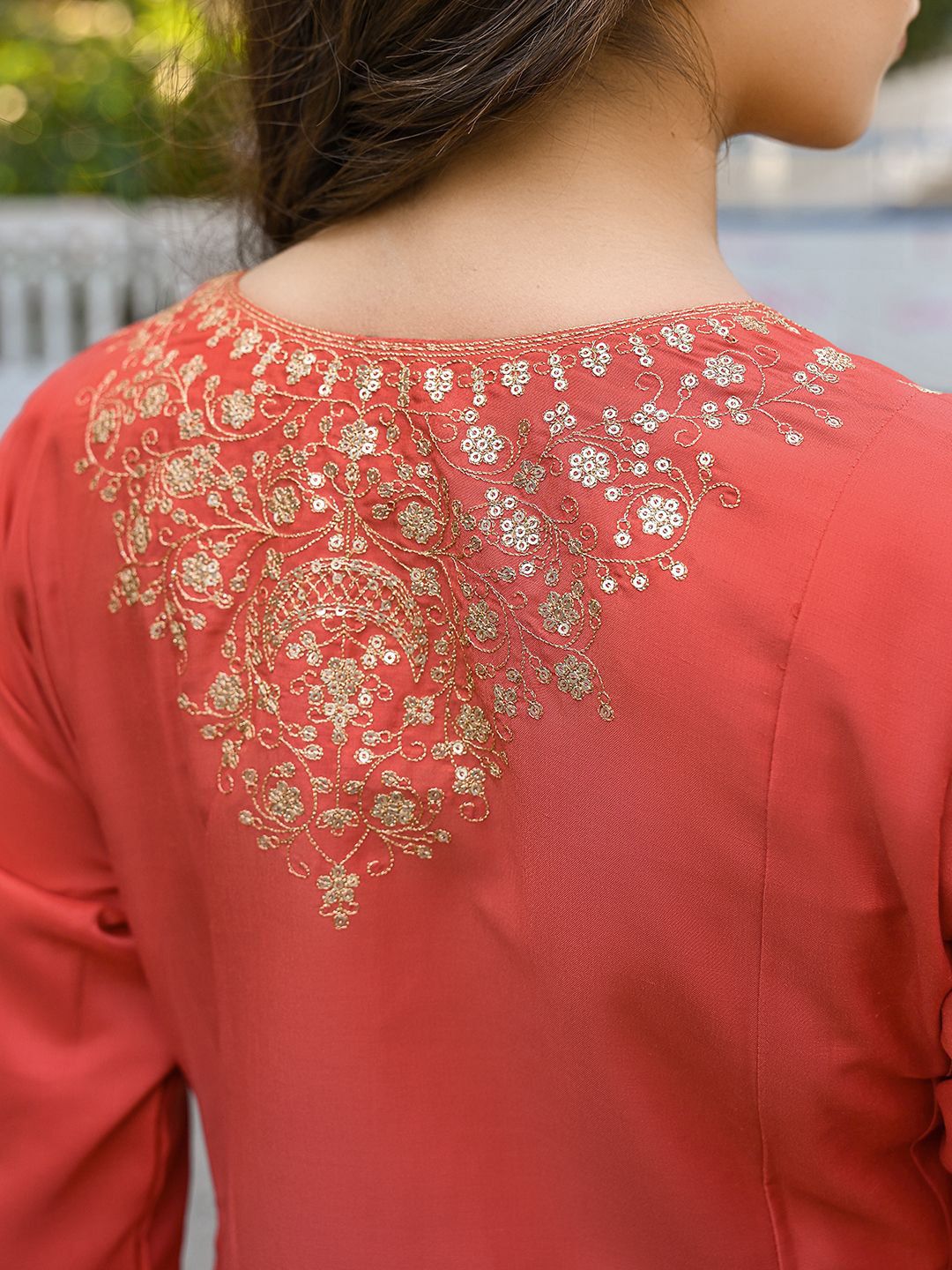 Dhiyona KL Women Embroidered Empire Sequinned Kurta with Palazzos & With Dupatta