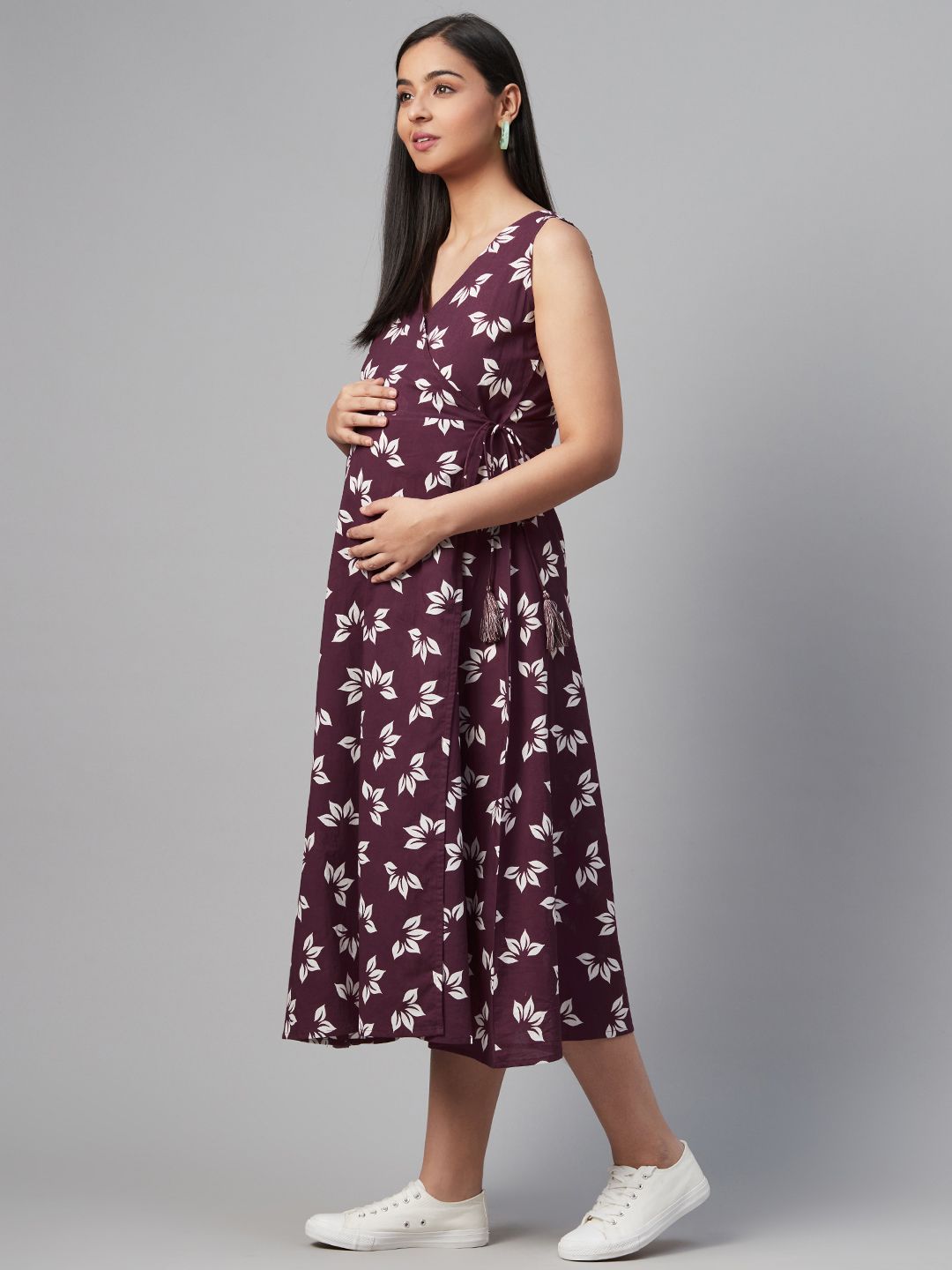 Dhiyona AY Women's Aubergine & White Tropical Print Maternity Wrap Dress