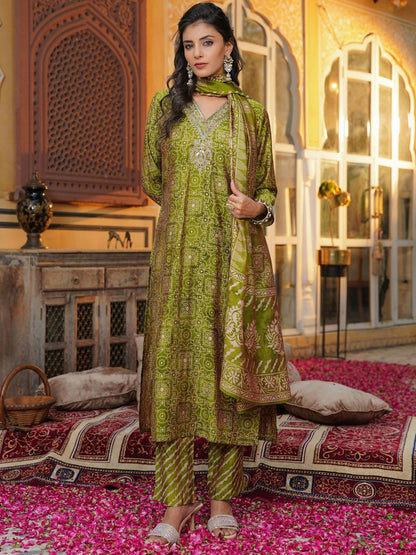 Dhiyona KL Women Ethnic Motifs Printed Regular Thread Work Kurta with Trousers & Dupatta