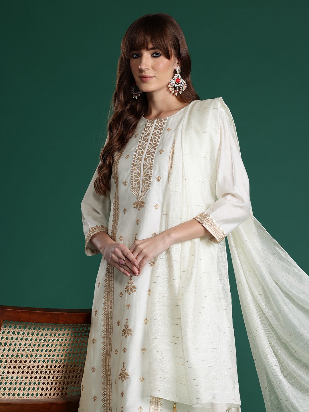 Dhiyona IE Ethnic Motifs Embroidered Panelled Sequinned Kurta with Trousers & With Dupatta