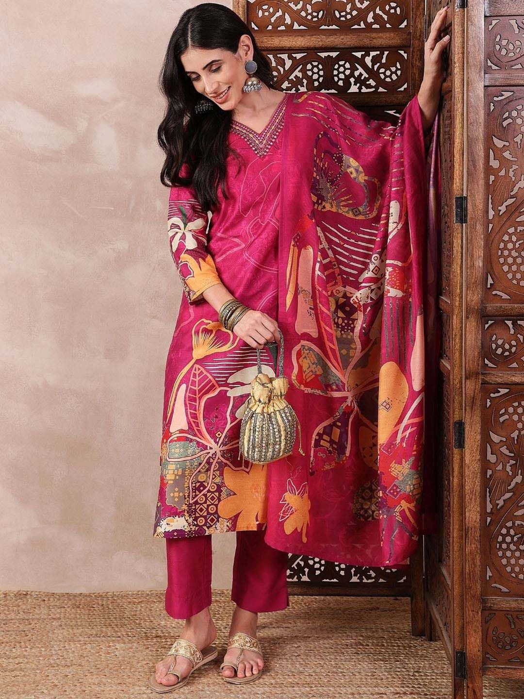 Dhiyona KL Floral Printed V Neck A-Line Kurta With Trousers & Dupatta