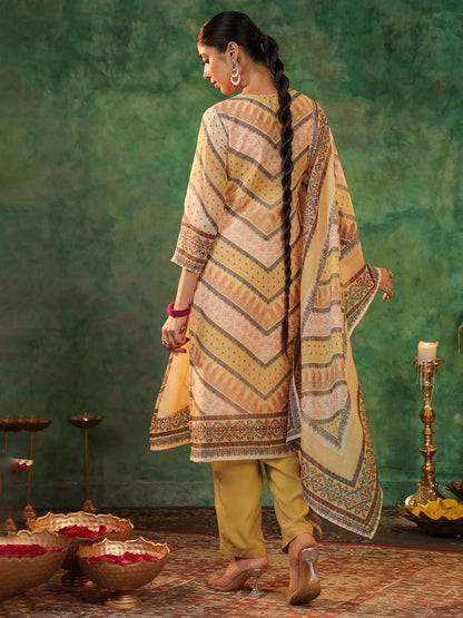 Dhiyona RR Women's Printed Beads and Stones Straight Kurta with Trousers & Dupatta