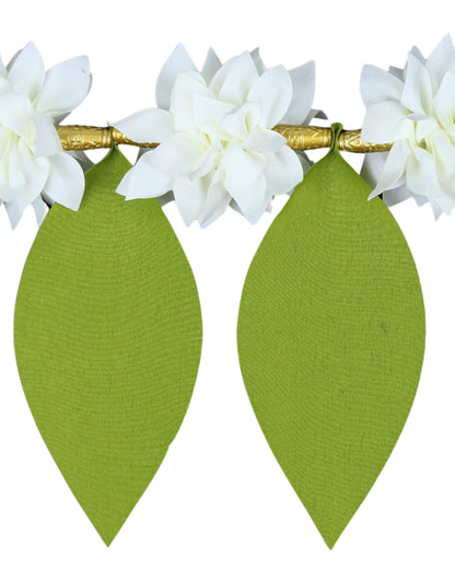 Toran for Main Door Entrance, Handmade Mango Leaf Toran for Home, Traditional Bandarwal for Festival, Pooja, Wedding & Home Decor, Wall Hanging (42 x 7 Inches, Green)