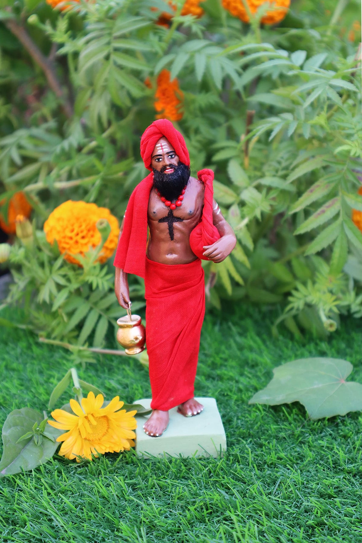 Niharika Collections Krishnanagar Handmade Clay Human Figure Gift & Decor (Sanyashi)
