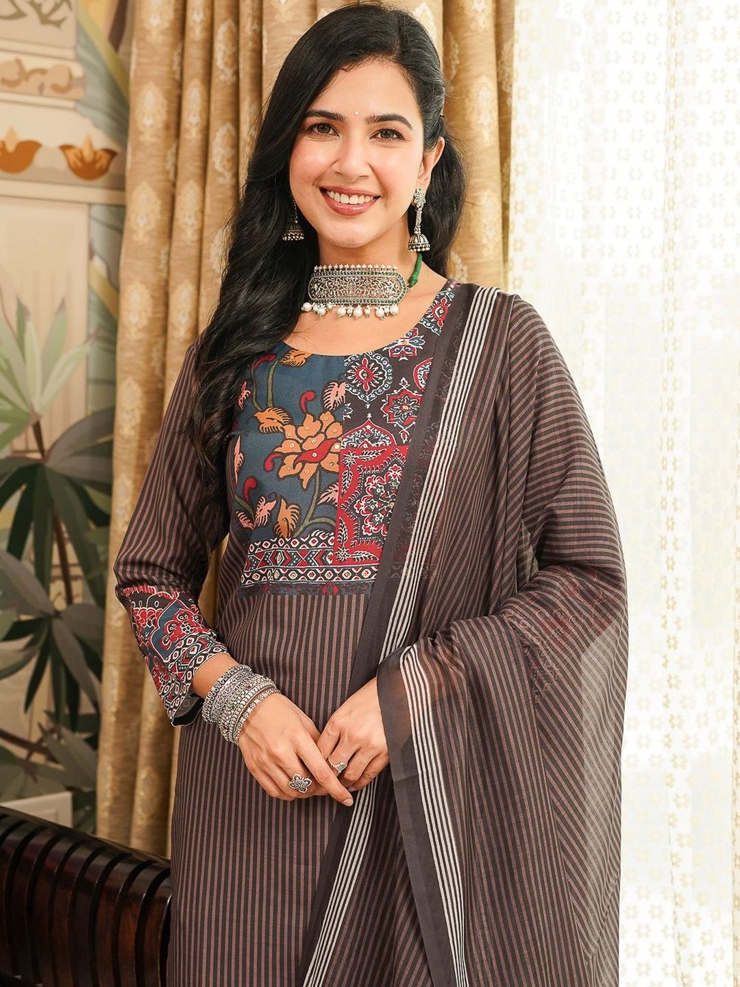 Dhiyona KL Ethnic Motifs Printed Kurta with Trousers & Dupatta