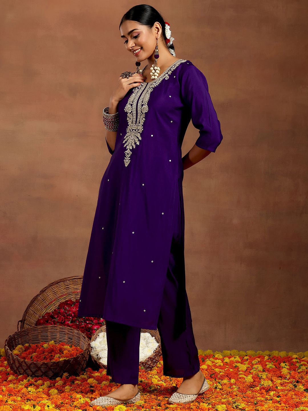 Women Paisley Embroidered Regular Kurta with Trousers & With Dupatta