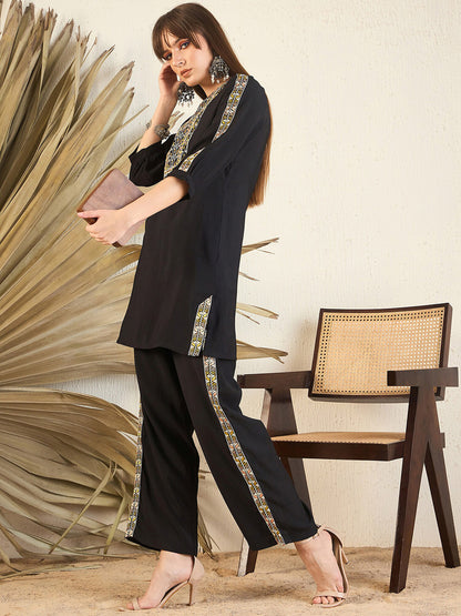 Black Floral Embroidered Round Neck Straight Kurta With Trouser